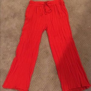 Flowy red pants!